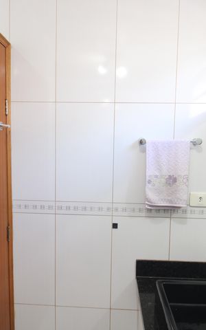 Casa à venda com 150m², 3 quartos e 2 vagasBanheiro