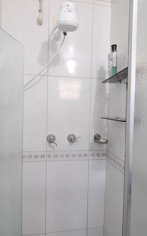 Casa à venda com 150m², 3 quartos e 2 vagasBanheiro