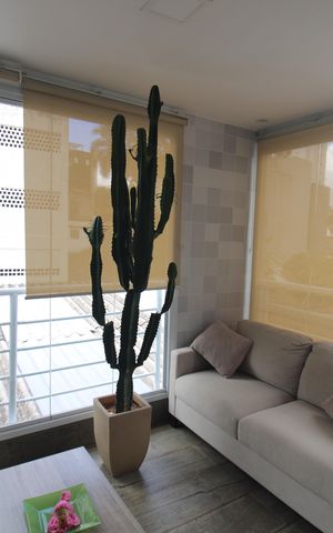 Casa à venda com 150m², 3 quartos e 2 vagasSala - Varanda