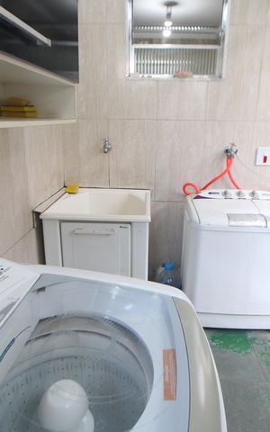 Casa à venda com 150m², 3 quartos e 2 vagasÁrea de Serviço