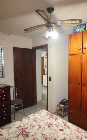Casa à venda com 150m², 3 quartos e 2 vagasCasa 2 - Quarto