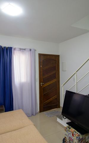 Casa de condomínio à venda com 55m², 2 quartos e 1 vaga Casa de condomínio à venda com 55m², 2 quartos e 1 vagaSala