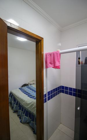 Casa de condomínio à venda com 55m², 2 quartos e 1 vaga Casa de condomínio à venda com 55m², 2 quartos e 1 vagaBanheiro da Suíte 2