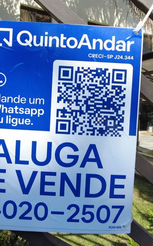 Apartamento à venda com 130m², 3 quartos e 3 vagasPlaquinha