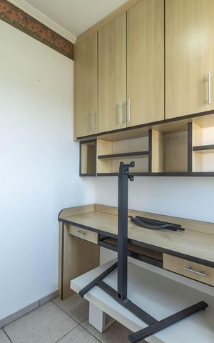 Apartamento à venda com 130m², 3 quartos e 3 vagasÁrea de Serviço - Quarto