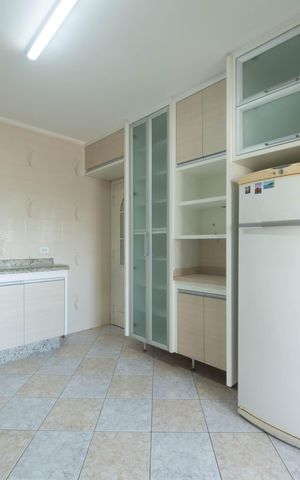 Apartamento à venda com 130m², 3 quartos e 3 vagasCozinha