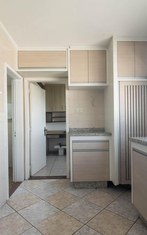 Apartamento à venda com 130m², 3 quartos e 3 vagasÁrea de Serviço