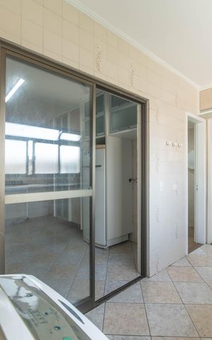 Apartamento à venda com 130m², 3 quartos e 3 vagasÁrea de Serviço