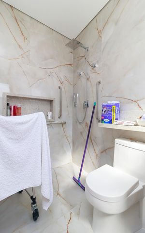 Casa à venda com 157m², 3 quartos e 1 vaga Casa à venda com 157m², 3 quartos e 1 vagaSuíte 2 - Banheiro