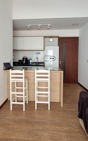 Studio à venda com 45m², 1 quarto e 1 vaga Studio à venda com 45m², 1 quarto e 1 vagaStudio