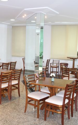 Apartamento à venda com 160m², 4 quartos e 2 vagasÁrea comum - Salão de festas