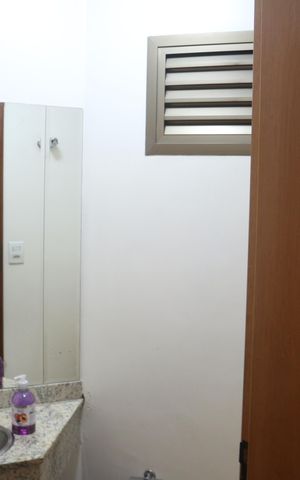 Apartamento à venda com 160m², 4 quartos e 2 vagasLavabo