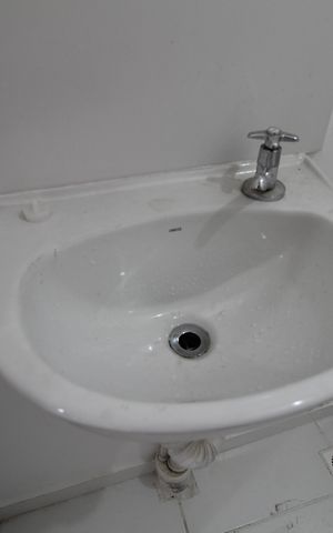 Apartamento para alugar com 48m², 1 quarto e sem vagaBanheiro