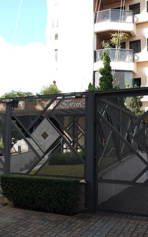 Apartamento à venda com 134m², 4 quartos e 2 vagasFachada