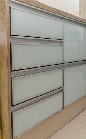 Apartamento à venda com 45m², 2 quartos e 1 vaga Apartamento à venda com 45m², 2 quartos e 1 vagaSala de Jantar - Armários