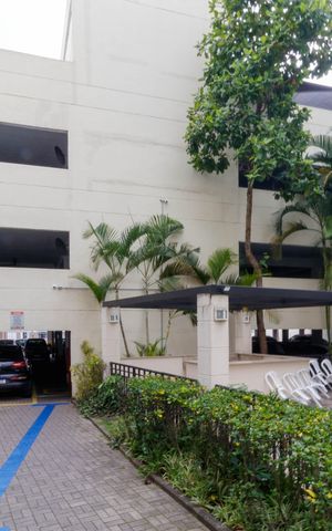 Apartamento à venda com 45m², 2 quartos e 1 vaga Apartamento à venda com 45m², 2 quartos e 1 vagaÁrea comum - Garagem