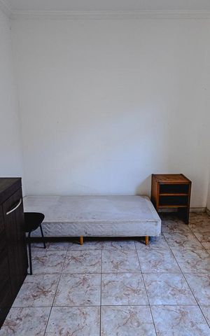 Casa à venda com 500m², 3 quartos e 2 vagas Casa à venda com 500m², 3 quartos e 2 vagasQuarto 1