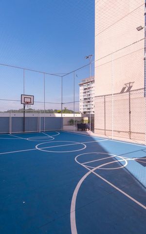Studio à venda com 45m², 1 quarto e 1 vaga Studio à venda com 45m², 1 quarto e 1 vagaQuadra Esportiva