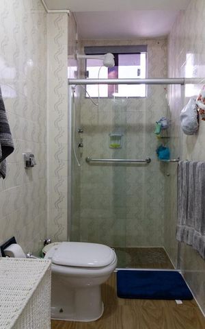 Apartamento à venda com 160m², 4 quartos e 2 vagas Apartamento à venda com 160m², 4 quartos e 2 vagasBanheiro social