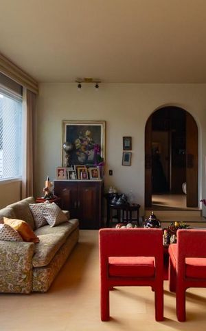Apartamento à venda com 160m², 4 quartos e 2 vagas Apartamento à venda com 160m², 4 quartos e 2 vagasSala
