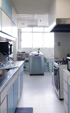 Apartamento à venda com 160m², 4 quartos e 2 vagas Apartamento à venda com 160m², 4 quartos e 2 vagasCozinha