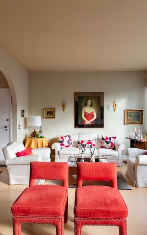 Apartamento à venda com 160m², 4 quartos e 2 vagas Apartamento à venda com 160m², 4 quartos e 2 vagasSala