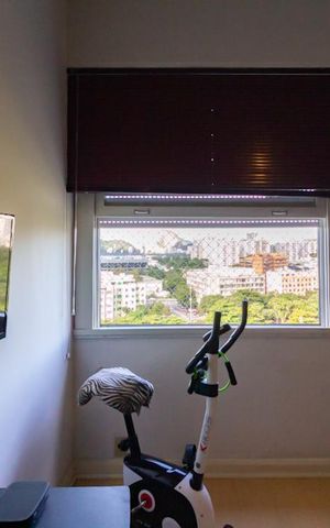 Apartamento à venda com 160m², 4 quartos e 2 vagas Apartamento à venda com 160m², 4 quartos e 2 vagasQuarto 1