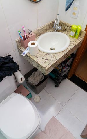 Casa de condomínio à venda com 132m², 3 quartos e 2 vagas Casa de condomínio à venda com 132m², 3 quartos e 2 vagasBanheiro da Suíte