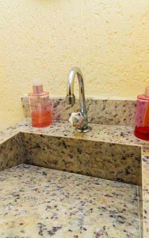 Casa de condomínio à venda com 132m², 3 quartos e 2 vagas Casa de condomínio à venda com 132m², 3 quartos e 2 vagasLavabo
