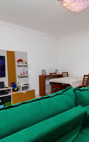 Casa de condomínio à venda com 132m², 3 quartos e 2 vagas Casa de condomínio à venda com 132m², 3 quartos e 2 vagasSala