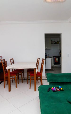 Casa de condomínio à venda com 132m², 3 quartos e 2 vagas Casa de condomínio à venda com 132m², 3 quartos e 2 vagasSala