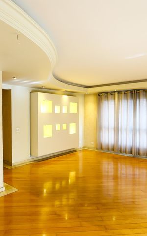 Apartamento à venda com 170m², 3 quartos e 3 vagas Apartamento à venda com 170m², 3 quartos e 3 vagasSala