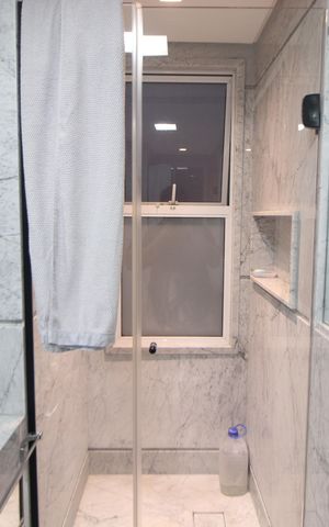 Apartamento à venda com 235m², 2 quartos e 4 vagasBanheiro Social