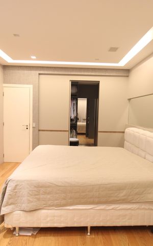 Apartamento à venda com 235m², 2 quartos e 4 vagasQuarto 2