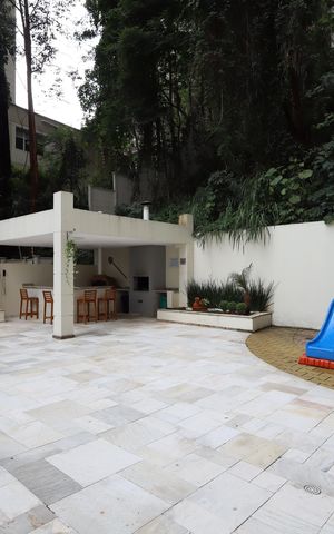 Apartamento à venda com 138m², 3 quartos e 2 vagasÁrea comum - Churrasqueira