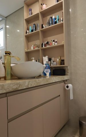 Apartamento à venda com 138m², 3 quartos e 2 vagasBanheiro da Suíte