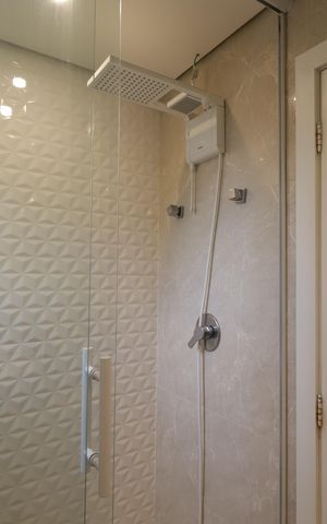 Apartamento à venda com 138m², 3 quartos e 2 vagasBanheiro da Suíte