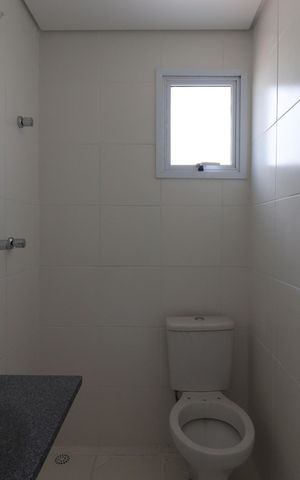 Apartamento à venda com 48m², 2 quartos e 1 vagaBanheiro Social