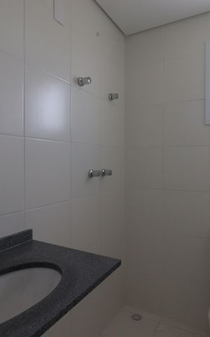 Apartamento à venda com 48m², 2 quartos e 1 vagaBanheiro Social