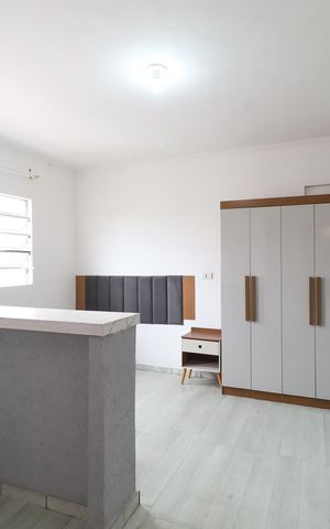 Casa para alugar com 28m², 1 quarto e sem vaga Casa para alugar com 28m², 1 quarto e sem vagaStudio