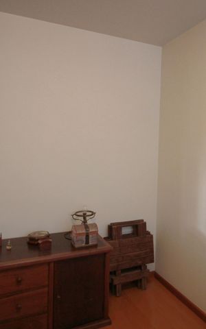 Apartamento à venda com 200m², 5 quartos e 4 vagasQuarto 1