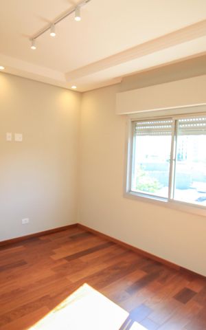 Apartamento à venda com 225m², 3 quartos e 1 vaga Apartamento à venda com 225m², 3 quartos e 1 vagaSuíte 1