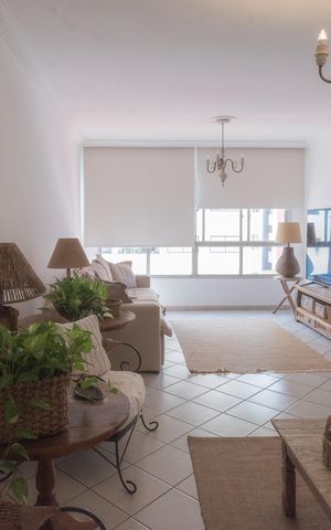 Apartamento à venda com 162m², 3 quartos e 1 vaga Apartamento à venda com 162m², 3 quartos e 1 vagaSala