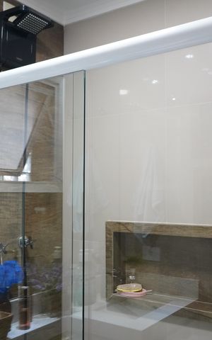 Casa de condomínio à venda com 124m², 3 quartos e 1 vagaBanheiro