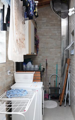 Casa de condomínio à venda com 124m², 3 quartos e 1 vagaÁrea de Serviço