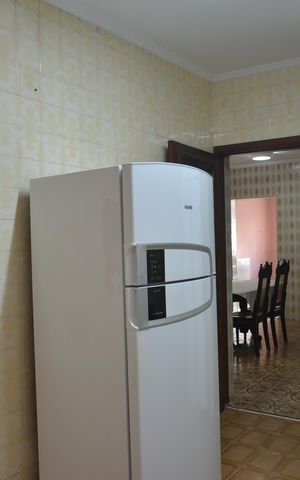 Casa à venda com 197m², 3 quartos e 3 vagasCozinha