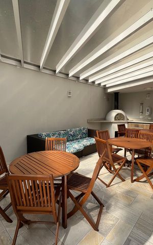 Apartamento à venda com 156m², 3 quartos e 3 vagas Apartamento à venda com 156m², 3 quartos e 3 vagasÁrea comum - Churrasqueira