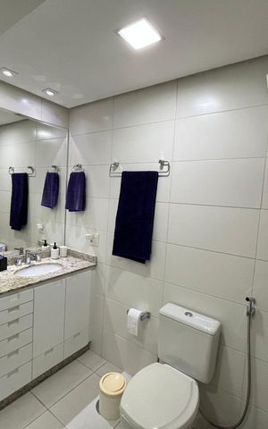 Apartamento à venda com 156m², 3 quartos e 3 vagas Apartamento à venda com 156m², 3 quartos e 3 vagasBanheiro da Suíte 1