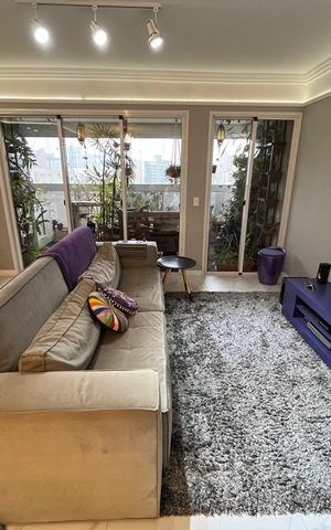Apartamento à venda com 156m², 3 quartos e 3 vagas Apartamento à venda com 156m², 3 quartos e 3 vagasSala