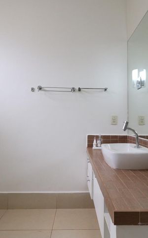 Casa para alugar com 440m², 6 quartos e 7 vagas Casa para alugar com 440m², 6 quartos e 7 vagasBanheiro da Suíte 2